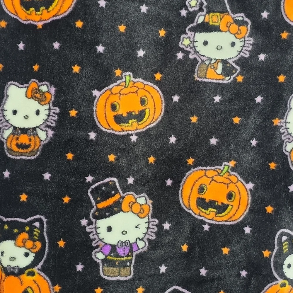 *Rare Color/Pattern* Hello Kitty Black Orange Halloween Costumes Throw Blanket